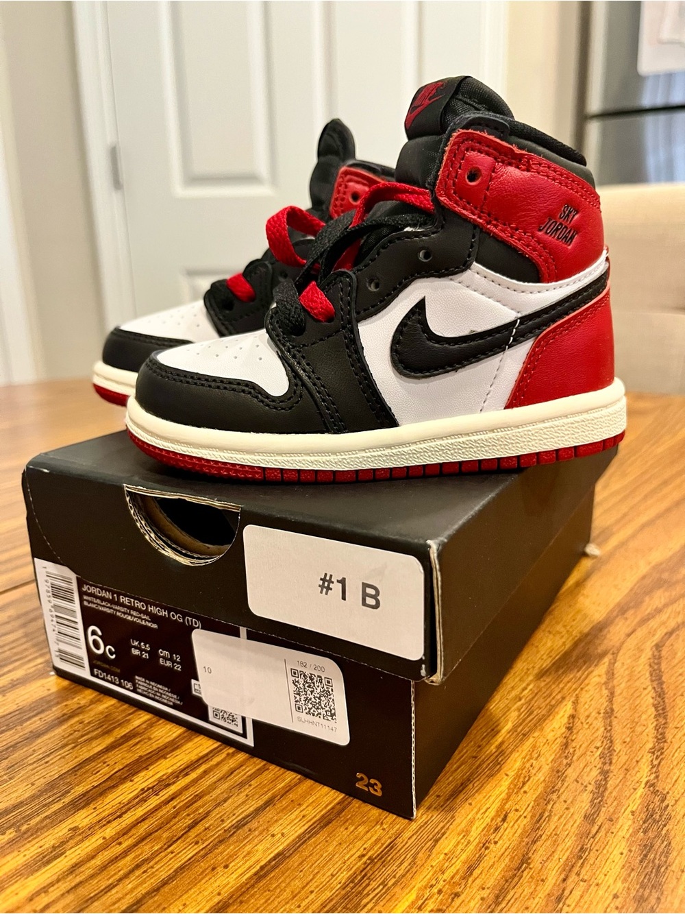 Nike Kids Air Jordan 1 Mid - White/Black/Red